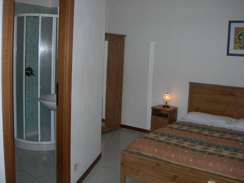 Al Pantheon Con Thomas Mann Bed & Breakfast Rome Bagian luar foto