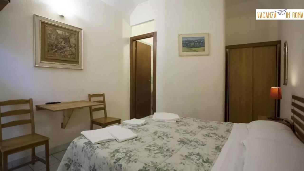 Al Pantheon Con Thomas Mann Bed & Breakfast Rome Bagian luar foto